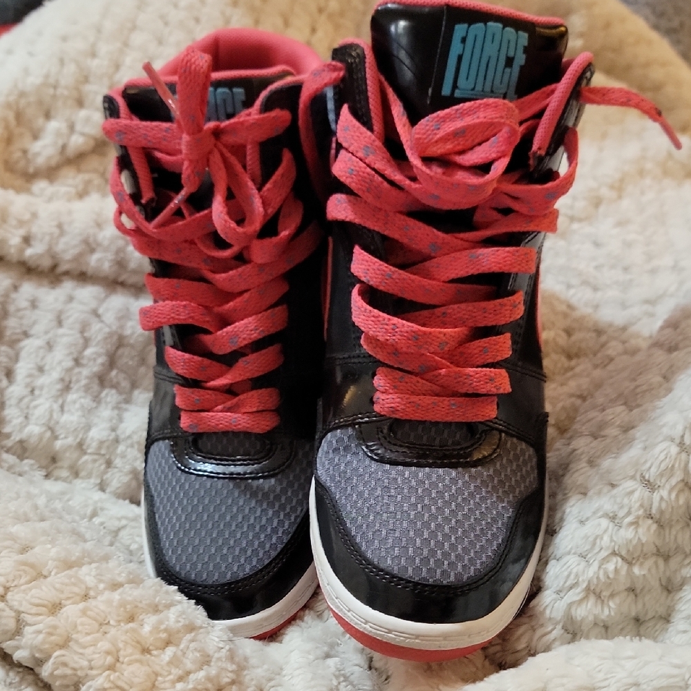 Force1 Nike Sneakers with Black Accents